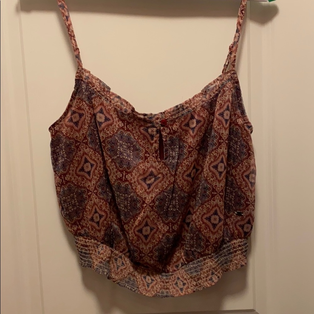 Crop top